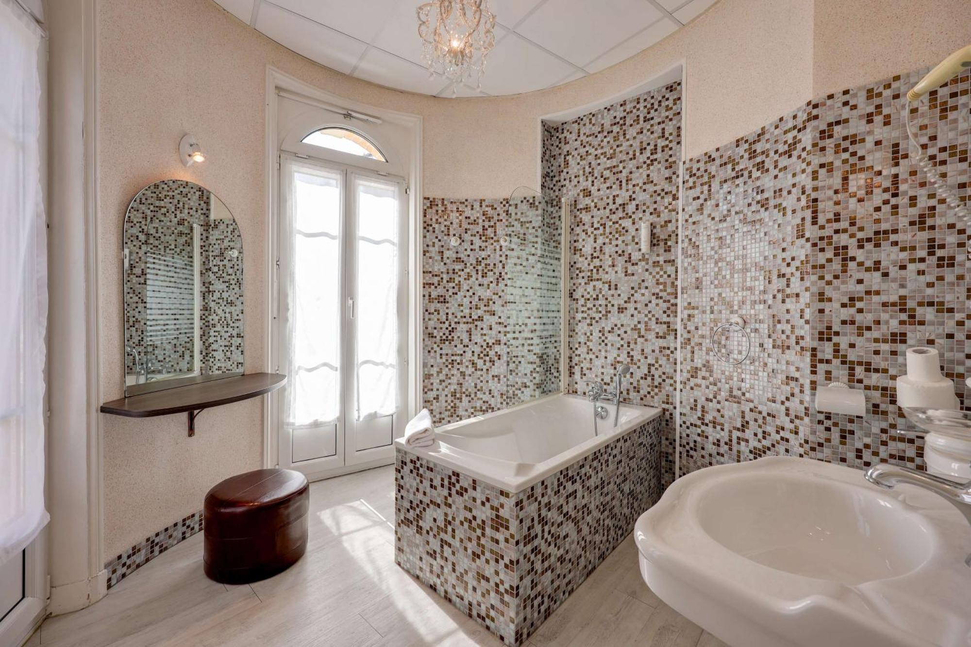 Brit Hotel & Spa Le Roc Au Chien Bagnoles de l'Orne Normandie Ngoại thất bức ảnh