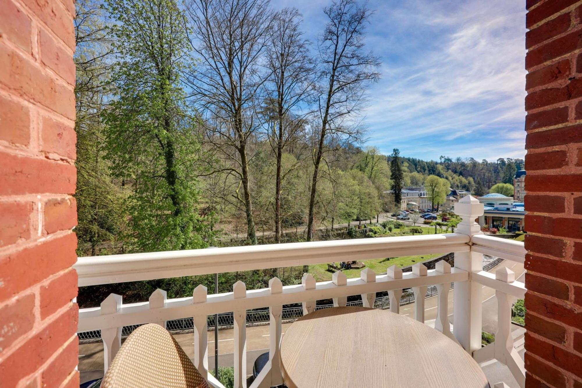 Brit Hotel & Spa Le Roc Au Chien Bagnoles de l'Orne Normandie Ngoại thất bức ảnh